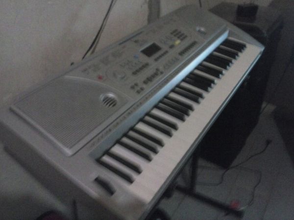 TECLADO MUSICAL